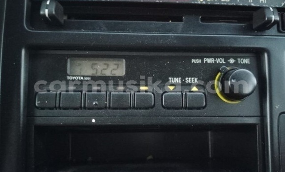 Nunua Ilio tumika Toyota Hiace Nyeupe Gari ndani ya Beitbridge nchini Matabeleland Kusini Nunua Ilio tumika Toyota Hiace Nyeupe Gari ndani ya Beitbridge nchini Matabeleland Kusini