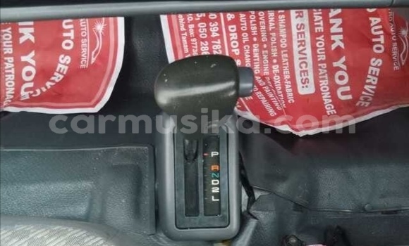 Nunua Ilio tumika Toyota Hiace Nyeupe Gari ndani ya Beitbridge nchini Matabeleland Kusini Nunua Ilio tumika Toyota Hiace Nyeupe Gari ndani ya Beitbridge nchini Matabeleland Kusini
