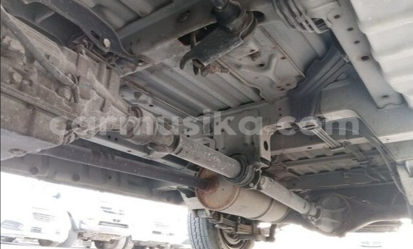 Nunua Ilio tumika Toyota Hiace Nyeupe Gari ndani ya Beitbridge nchini Matabeleland Kusini Nunua Ilio tumika Toyota Hiace Nyeupe Gari ndani ya Beitbridge nchini Matabeleland Kusini