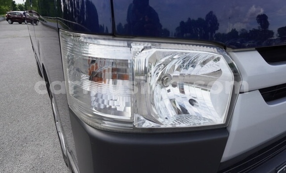 Acheter Occasion Voiture Toyota Hiace Bleu à Beitbridge, Matabeleland South Acheter Occasion Voiture Toyota Hiace Bleu à Beitbridge, Matabeleland South