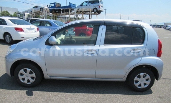 Acheter Occasion Voiture Toyota Passo Gris à Beitbridge, Matabeleland South Acheter Occasion Voiture Toyota Passo Gris à Beitbridge, Matabeleland South