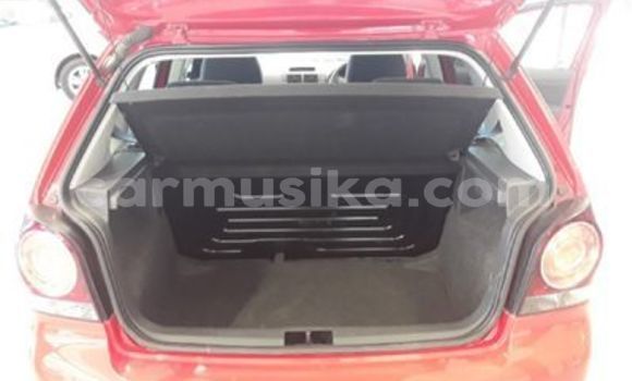 Acheter Occasion Voiture Volkswagen Polo Rouge à Beitbridge, Matabeleland South Acheter Occasion Voiture Volkswagen Polo Rouge à Beitbridge, Matabeleland South