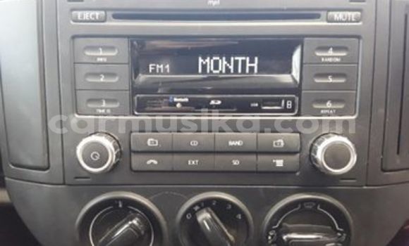 Acheter Occasion Voiture Volkswagen Polo Rouge à Beitbridge, Matabeleland South Acheter Occasion Voiture Volkswagen Polo Rouge à Beitbridge, Matabeleland South