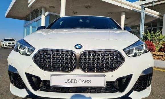 Nunua Ilio tumika BMW 2-Series Nyeupe Gari ndani ya Beitbridge nchini Matabeleland Kusini