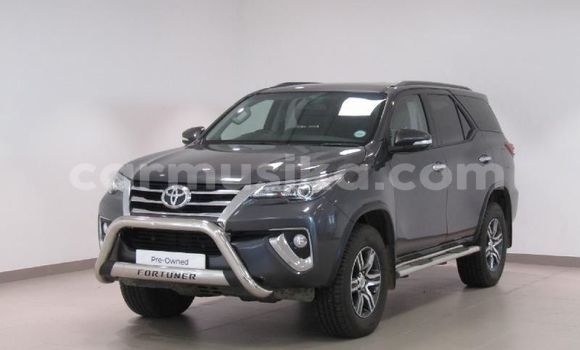 Buy Used Toyota Fortuner Brown Car in Beitbridge in Matabeleland South