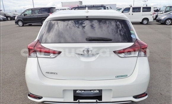 Tenga Tsaru Toyota Auris Chena Mota in Beitbridge in Matabeleland South Tenga Tsaru Toyota Auris Chena Mota in Beitbridge in Matabeleland South