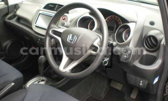 Buy Used Honda Fit Black Car in Beitbridge in Matabeleland South Buy Used Honda Fit Black Car in Beitbridge in Matabeleland South
