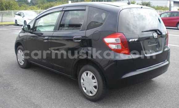 Buy Used Honda Fit Black Car in Beitbridge in Matabeleland South Buy Used Honda Fit Black Car in Beitbridge in Matabeleland South