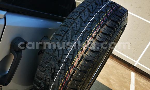 Buy Used Jeep Wrangler Silver Car in Beitbridge in Matabeleland South Buy Used Jeep Wrangler Silver Car in Beitbridge in Matabeleland South