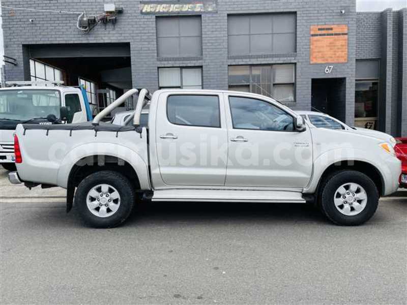 Big with watermark toyota hilux matabeleland south beitbridge 24258