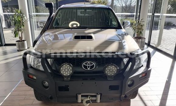 Acheter Occasion Voiture Toyota Hilux Autre à Beitbridge, Matabeleland South Acheter Occasion Voiture Toyota Hilux Autre à Beitbridge, Matabeleland South