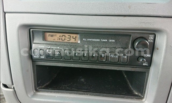 Nunua Ilio tumika Nissan Caravan Nyeupe Gari ndani ya Beitbridge nchini Matabeleland Kusini Nunua Ilio tumika Nissan Caravan Nyeupe Gari ndani ya Beitbridge nchini Matabeleland Kusini