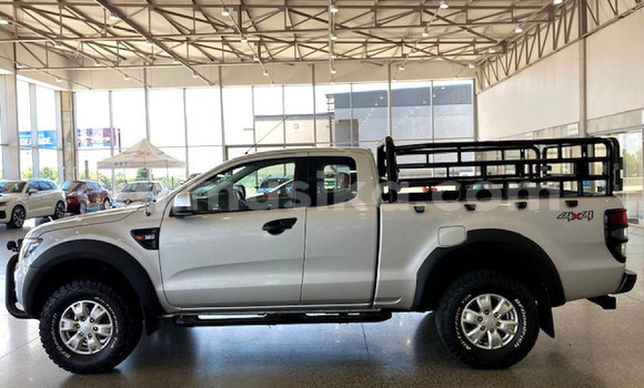 Acheter Occasion Voiture Ford Ranger Gris à Beitbridge, Matabeleland South Acheter Occasion Voiture Ford Ranger Gris à Beitbridge, Matabeleland South