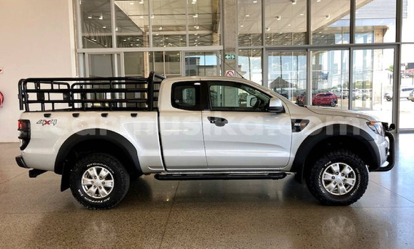 Acheter Occasion Voiture Ford Ranger Gris à Beitbridge, Matabeleland South Acheter Occasion Voiture Ford Ranger Gris à Beitbridge, Matabeleland South