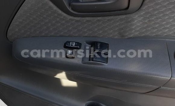 Acheter Occasion Voiture Toyota Hilux Blanc à Beitbridge, Matabeleland South Acheter Occasion Voiture Toyota Hilux Blanc à Beitbridge, Matabeleland South