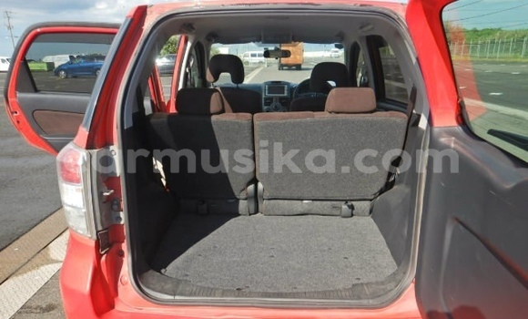 Acheter Occasion Voiture Toyota Rush Rouge à Beitbridge, Matabeleland South Acheter Occasion Voiture Toyota Rush Rouge à Beitbridge, Matabeleland South