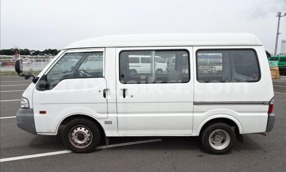 Buy Used Nissan Vanette White Car in Beitbridge in Matabeleland South Buy Used Nissan Vanette White Car in Beitbridge in Matabeleland South