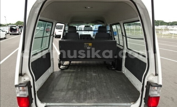 Buy Used Nissan Vanette White Car in Beitbridge in Matabeleland South Buy Used Nissan Vanette White Car in Beitbridge in Matabeleland South