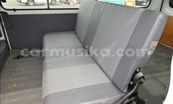 Buy Used Nissan Vanette White Car in Beitbridge in Matabeleland South Buy Used Nissan Vanette White Car in Beitbridge in Matabeleland South