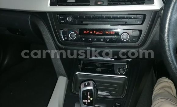 Nunua Ilio tumika BMW 3–Series Nyeupe Gari ndani ya Beitbridge nchini Matabeleland Kusini Nunua Ilio tumika BMW 3–Series Nyeupe Gari ndani ya Beitbridge nchini Matabeleland Kusini