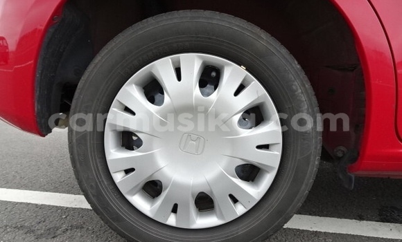 Acheter Occasion Voiture Honda Fit Rouge à Beitbridge, Matabeleland South Acheter Occasion Voiture Honda Fit Rouge à Beitbridge, Matabeleland South