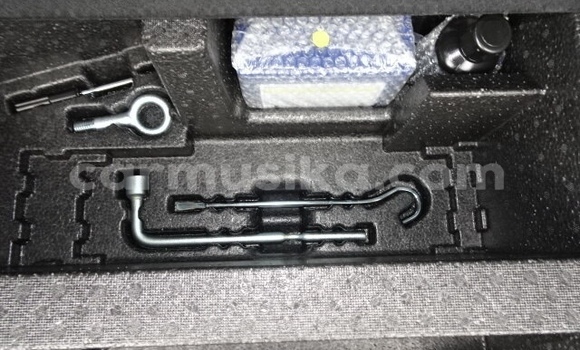 Acheter Occasion Voiture Honda Fit Rouge à Beitbridge, Matabeleland South Acheter Occasion Voiture Honda Fit Rouge à Beitbridge, Matabeleland South