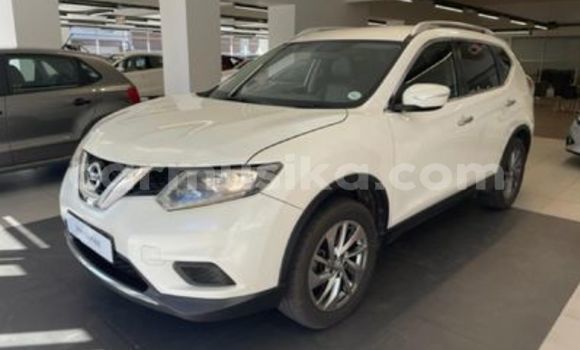 Tenga Tsaru Nissan Exa Chena Mota in Beitbridge in Matabeleland South Tenga Tsaru Nissan Exa Chena Mota in Beitbridge in Matabeleland South