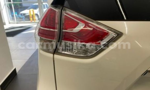 Tenga Tsaru Nissan Exa Chena Mota in Beitbridge in Matabeleland South Tenga Tsaru Nissan Exa Chena Mota in Beitbridge in Matabeleland South