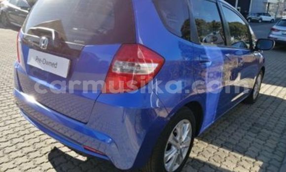 Buy Used Honda Jazz Blue Car in Beitbridge in Matabeleland South Buy Used Honda Jazz Blue Car in Beitbridge in Matabeleland South