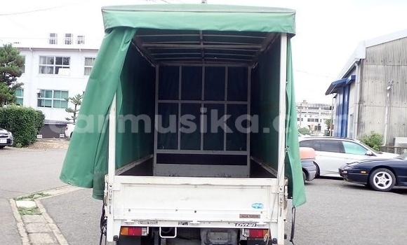 Tenga Tsaru Toyota Dyna Chena Mota in Beitbridge in Matabeleland South Tenga Tsaru Toyota Dyna Chena Mota in Beitbridge in Matabeleland South