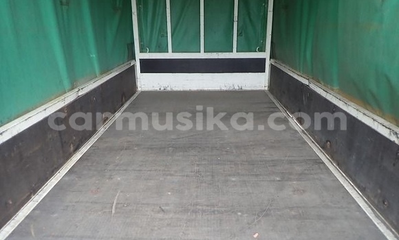 Tenga Tsaru Toyota Dyna Chena Mota in Beitbridge in Matabeleland South Tenga Tsaru Toyota Dyna Chena Mota in Beitbridge in Matabeleland South