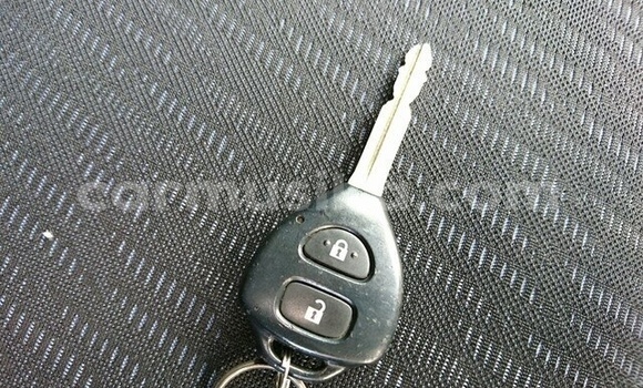 Acheter Occasion Voiture Toyota Wish Blanc à Beitbridge, Matabeleland South Acheter Occasion Voiture Toyota Wish Blanc à Beitbridge, Matabeleland South