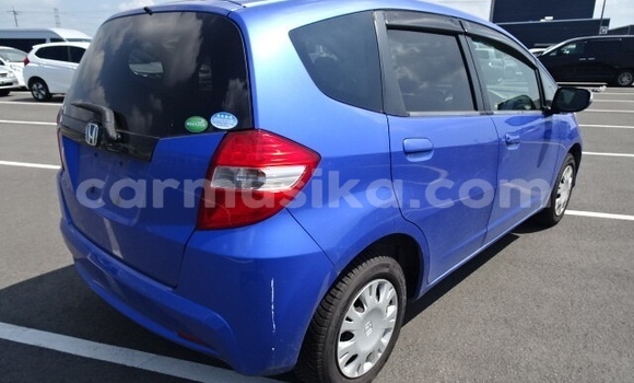 Acheter Occasion Voiture Honda Fit Bleu à Beitbridge, Matabeleland South