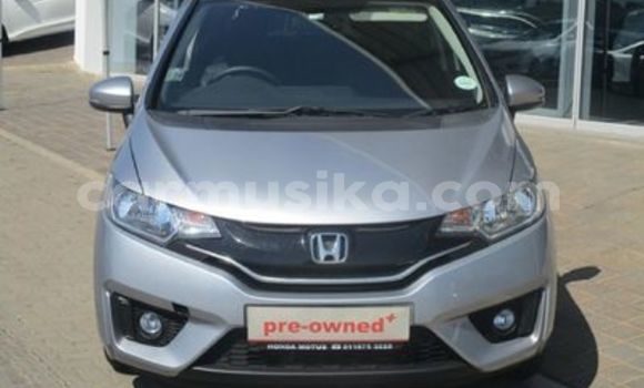 Buy Used Honda Jazz Silver Car in Beitbridge in Matabeleland South