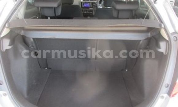 Acheter Occasion Voiture Honda Jazz Gris à Beitbridge, Matabeleland South Acheter Occasion Voiture Honda Jazz Gris à Beitbridge, Matabeleland South