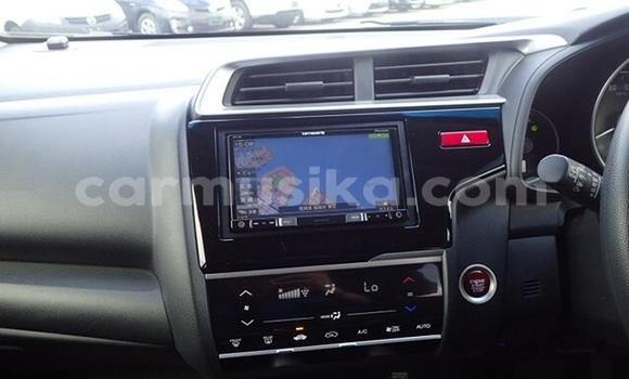 Acheter Occasion Voiture Honda Fit Gris à Beitbridge, Matabeleland South Acheter Occasion Voiture Honda Fit Gris à Beitbridge, Matabeleland South