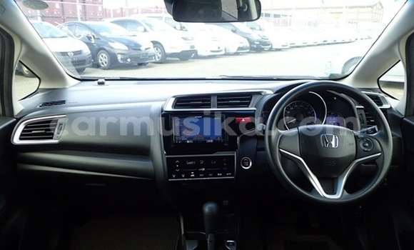 Acheter Occasion Voiture Honda Fit Gris à Beitbridge, Matabeleland South Acheter Occasion Voiture Honda Fit Gris à Beitbridge, Matabeleland South