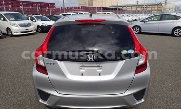 Acheter Occasion Voiture Honda Fit Gris à Beitbridge, Matabeleland South Acheter Occasion Voiture Honda Fit Gris à Beitbridge, Matabeleland South