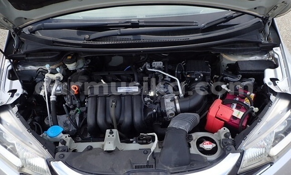 Acheter Occasion Voiture Honda Fit Gris à Beitbridge, Matabeleland South Acheter Occasion Voiture Honda Fit Gris à Beitbridge, Matabeleland South