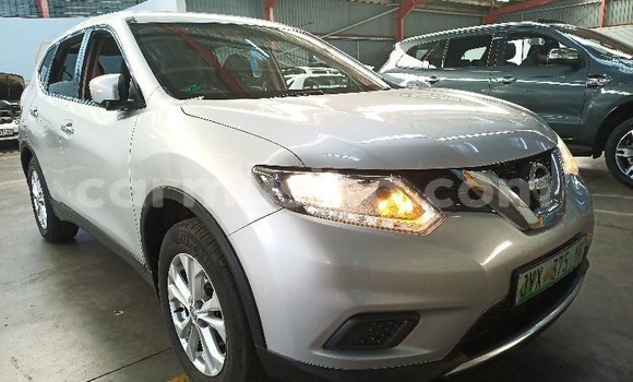 Buy Used Nissan X–Trail Silver Car in Beitbridge in Matabeleland South