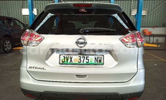 Acheter Occasion Voiture Nissan X–Trail Gris à Beitbridge, Matabeleland South Acheter Occasion Voiture Nissan X–Trail Gris à Beitbridge, Matabeleland South