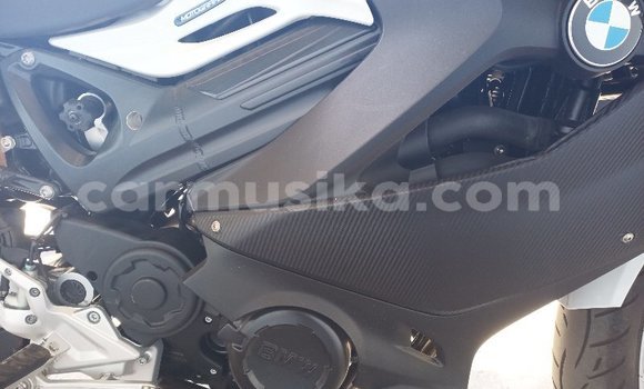 Acheter Occasion Moto BMW F 700 Gris à Borrowdale, Harare Acheter Occasion Moto BMW F 700 Gris à Borrowdale, Harare