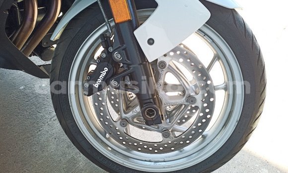 Acheter Occasion Moto BMW F 700 Gris à Borrowdale, Harare Acheter Occasion Moto BMW F 700 Gris à Borrowdale, Harare