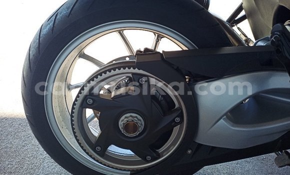 Acheter Occasion Moto BMW F 700 Gris à Borrowdale, Harare Acheter Occasion Moto BMW F 700 Gris à Borrowdale, Harare