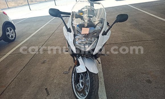 Acheter Occasion Moto BMW F 700 Gris à Borrowdale, Harare Acheter Occasion Moto BMW F 700 Gris à Borrowdale, Harare