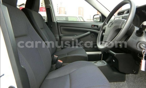 Acheter Occasion Voiture Toyota Succeed Blanc à Beitbridge, Matabeleland South Acheter Occasion Voiture Toyota Succeed Blanc à Beitbridge, Matabeleland South