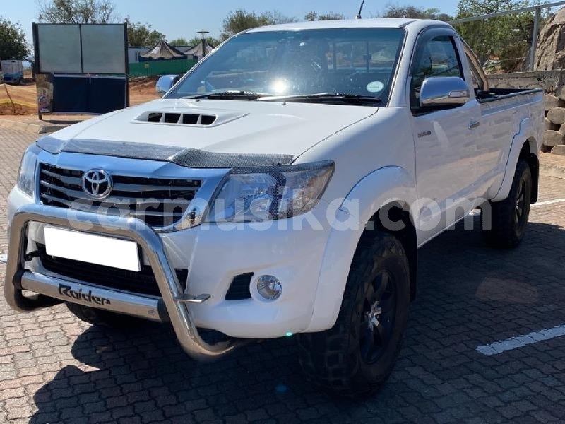 Big with watermark toyota hilux matabeleland south beitbridge 24300