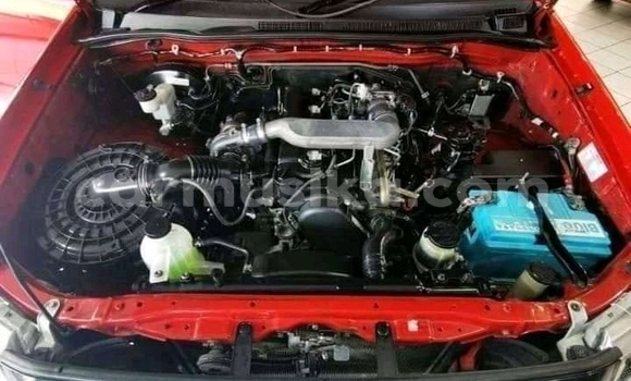 Acheter Occasion Voiture Toyota Hilux Rouge à Beitbridge, Matabeleland South Acheter Occasion Voiture Toyota Hilux Rouge à Beitbridge, Matabeleland South