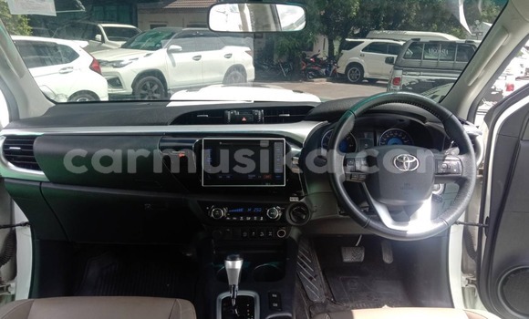 Acheter Occasion Voiture Toyota Hilux Autre à Beitbridge, Matabeleland South Acheter Occasion Voiture Toyota Hilux Autre à Beitbridge, Matabeleland South
