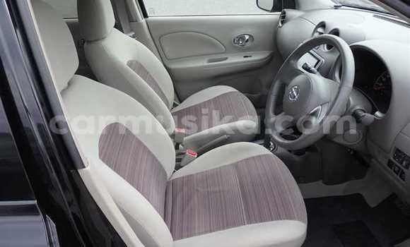 Acheter Occasion Voiture Nissan March Noir à Beitbridge, Matabeleland South Acheter Occasion Voiture Nissan March Noir à Beitbridge, Matabeleland South